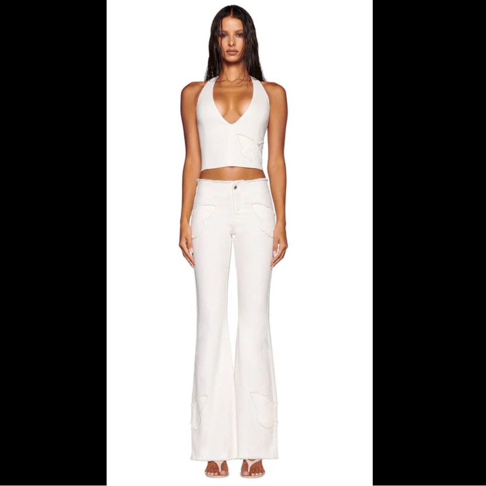 Elegant White Flare Jeans for Women